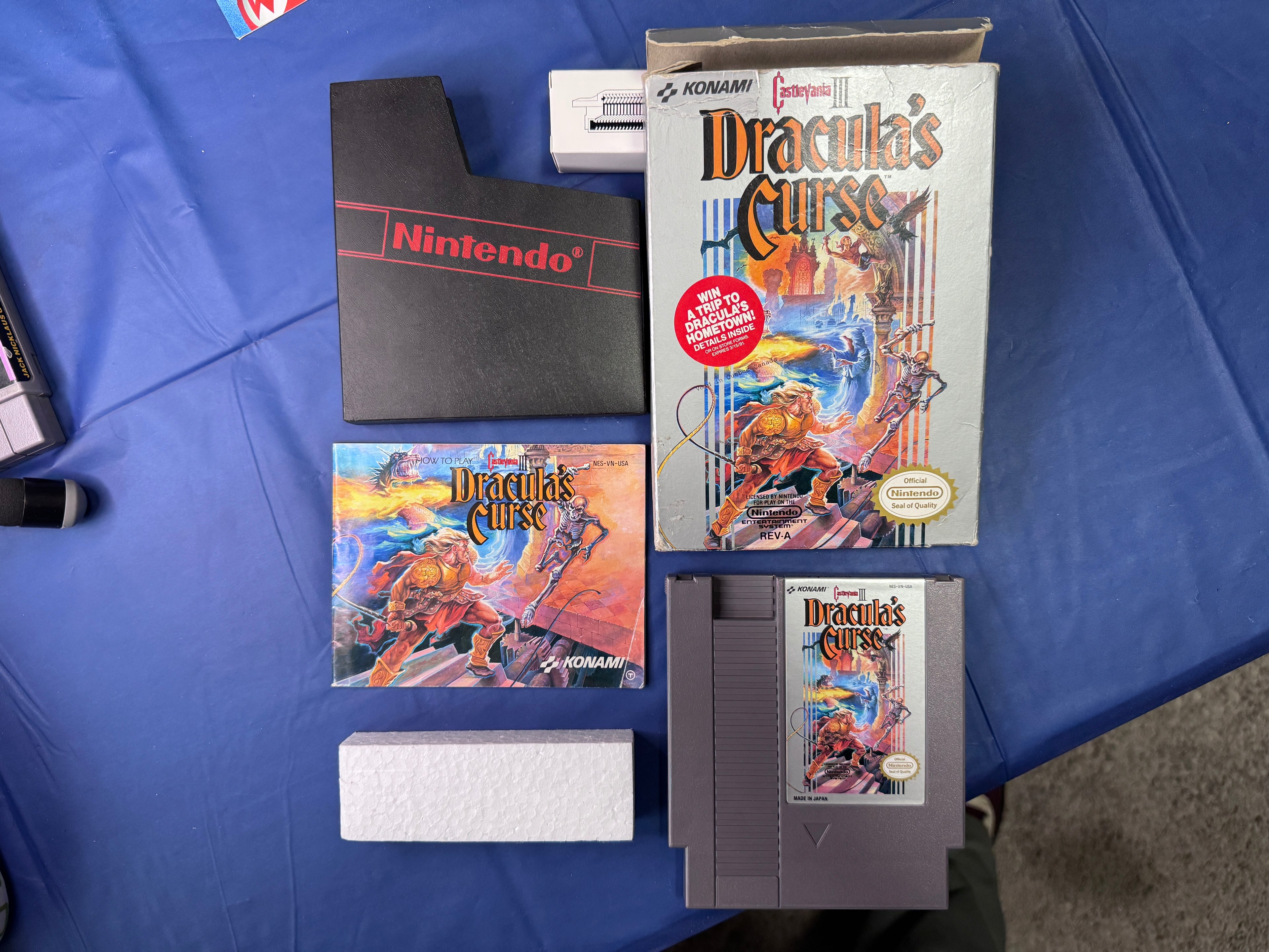 Castlevania III Dracula's Curse - Nintendo NES -  Complete In Box